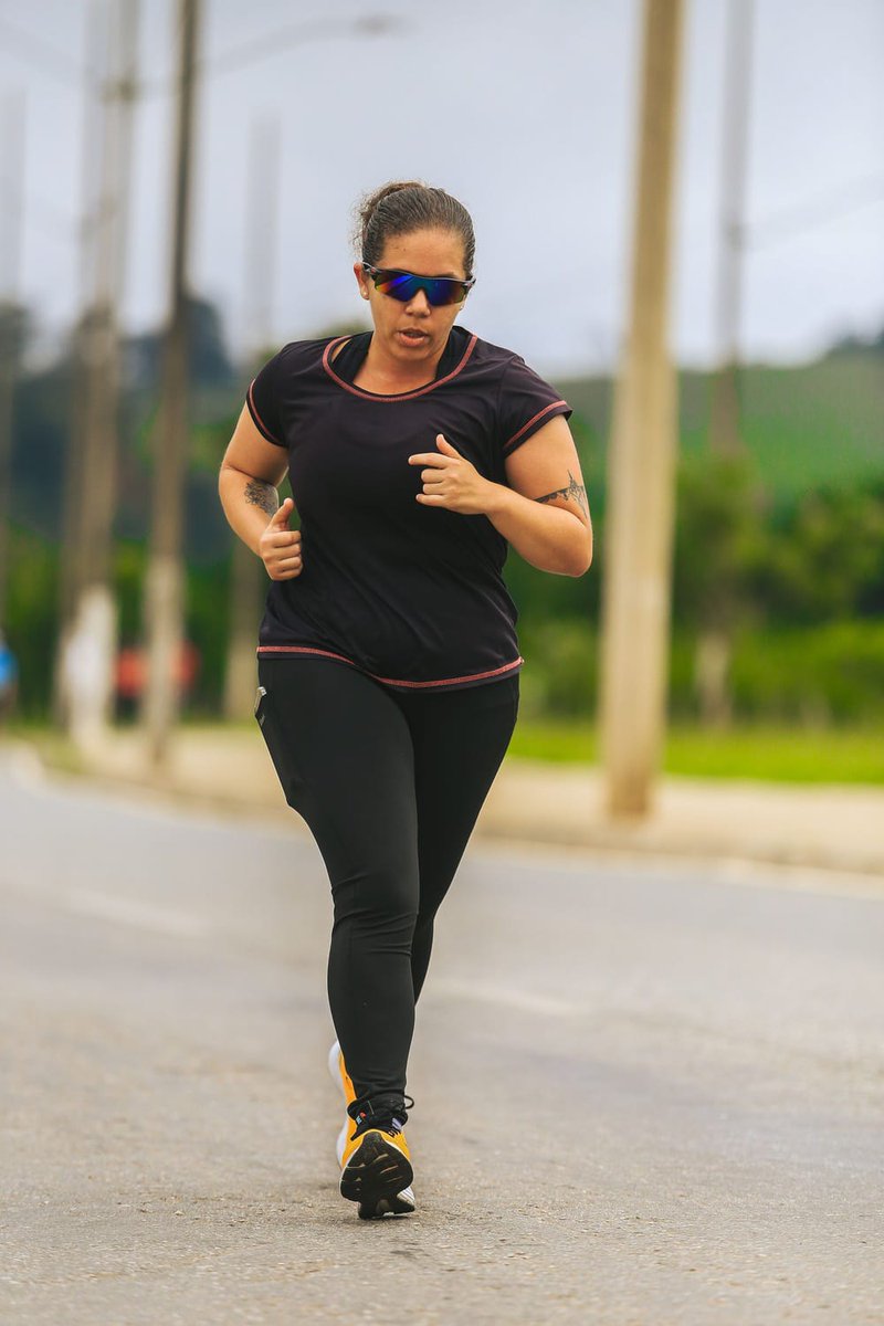 HellenBarboza's tweet photo. Na pica...😅 #correr #running #corridaderua https://t.co/duotAfKhgO