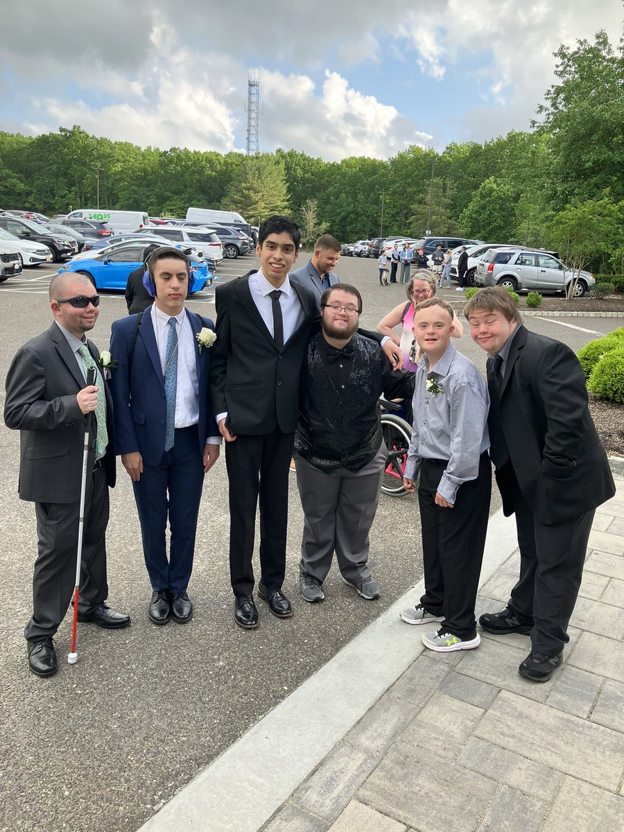 SenecaFamily's tweet image. Celebration Prom 2025 is underway!