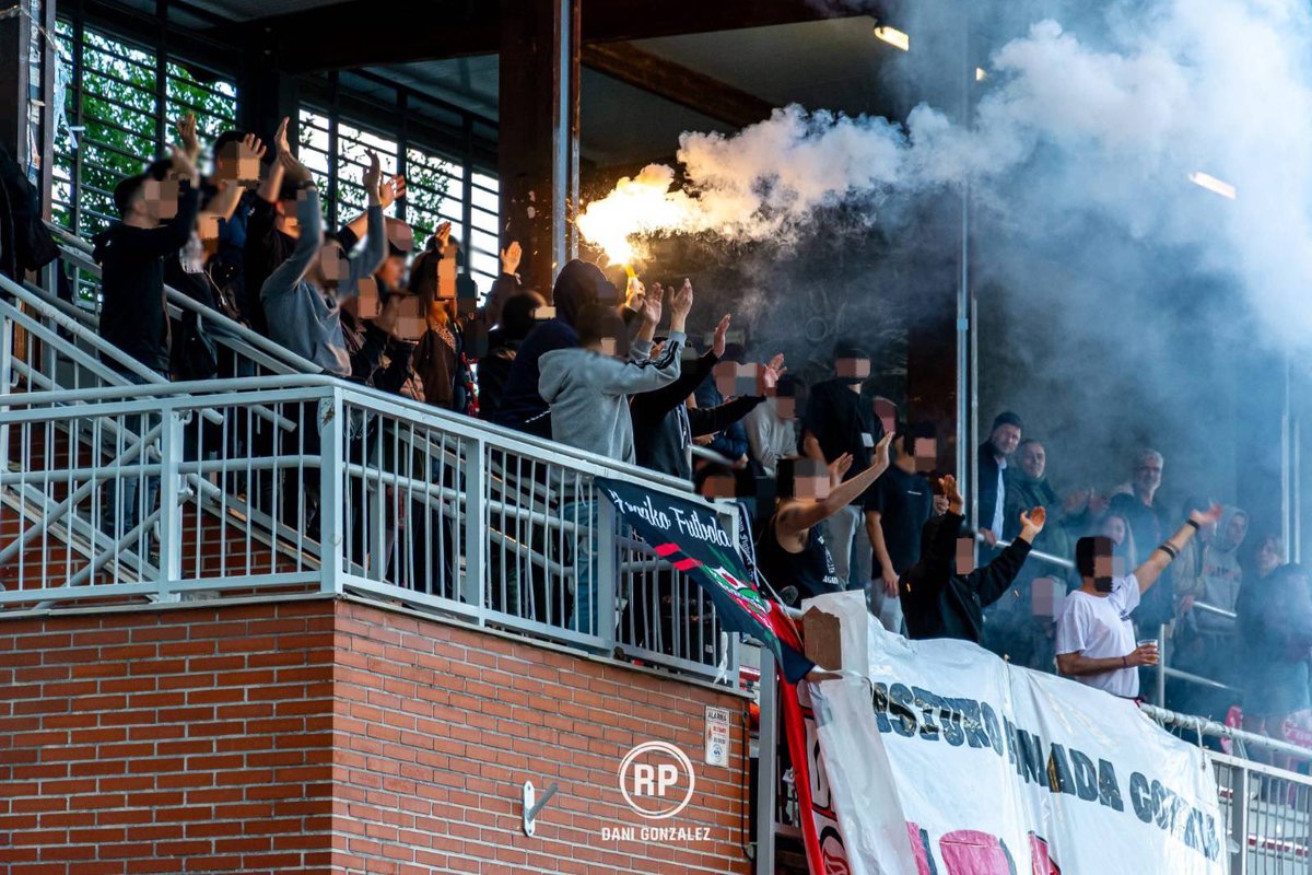 DEUSTUKO ARMADA GORRIA 
10 URTE
2015 - 2025