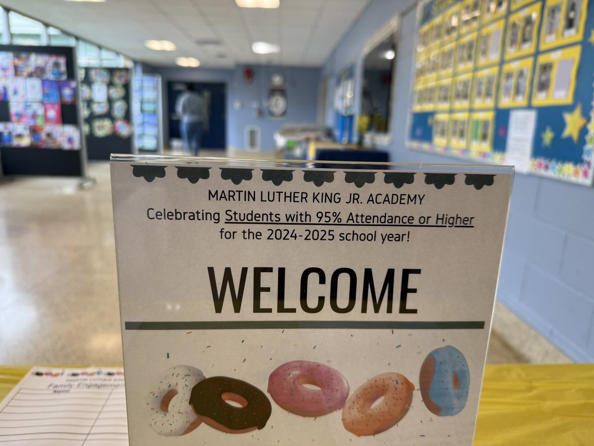 PrincipalNaber1's tweet photo. Today we celebrated our MLKA students who have achieved a 95% attendance rate or higher this school year! 🍩 #showuptoshowout #MLKA #beaking @YonkersSchools @RcollinsJudon @AnibalSolerJr https://t.co/ZFsCz49Sxf