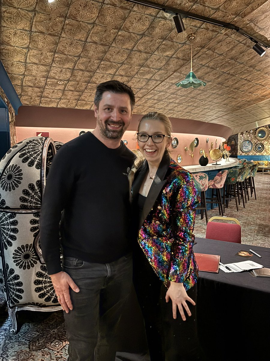 <a href="/RoyalAlbertHall/">Royal Albert Hall</a> What a fantastic night with <a href="/annalapwood/">Anna Lapwood</a> .
Thank you ☺️