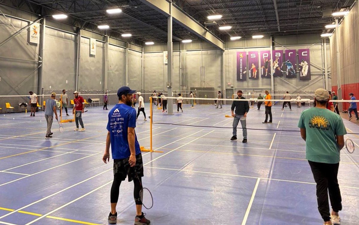 What do you get when you mix three cities, three sports, and 180+ enthusiastic players?
A weekend full of rallies, tallies, and friendly rivalries!

Players from the #Detroit, #Chicago, and #Toronto #DawoodiBohra communities faced off in table tennis, badminton, and