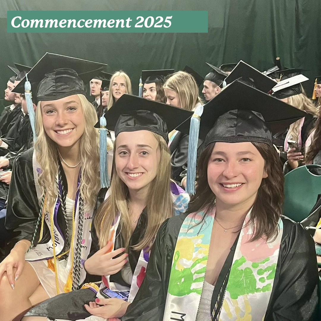 OHIOPattonCOE's tweet photo. On #ThrowbackThursday, we canβt resist reliving a few moments from commencement! Congratulations again Bobcats! Never forget that you have a home in Patton Hall!
Watch Dean Lisa Harrison congratulate our graduates: https://t.co/kNFNljeY9r
#PattonProud #OHIOgrad2025 #PCOEgrad2025 https://t.co/bCAJU1dyyO
