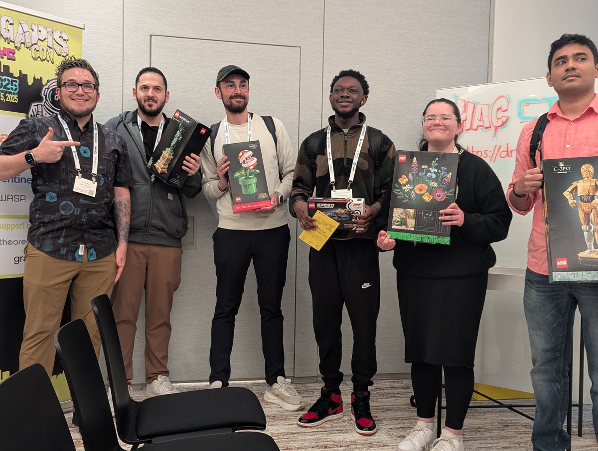 moon's tweet image. Hacking API&apos;s Hackathon #APIdays Winners 
New York