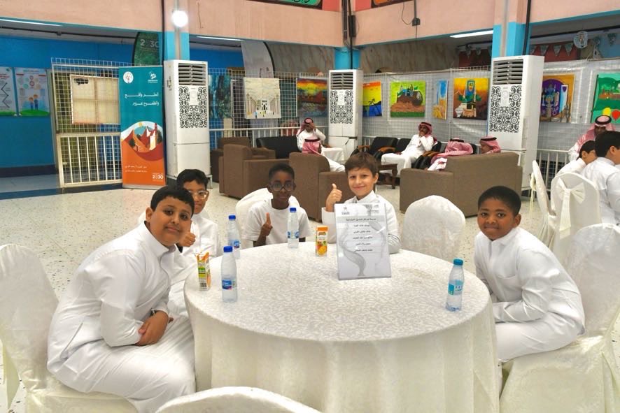 f_gm_z's tweet photo. 🏆🏆
لقطات من التصفيات النهائية #مسابقة_قادمون_٢
من ابتدائية الرياض 
#تعليم_جدة https://t.co/iBJMbw8L20