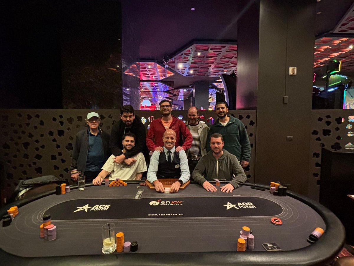 Los #TorneosSemanales volvieron con todo, y el martes pasado ya tuvo a sus primeros campeones 🃏

🥇 Rafael Enríquez - USD 2.045
🥈Sergio Rodríguez - USD 1.250 
🥉Bruno Bonilla - USD 750

🗓️ Y hoy jueves seguimos con una nueva edición:
🕗 20:00 hs
💵 Buy-in: USD 330