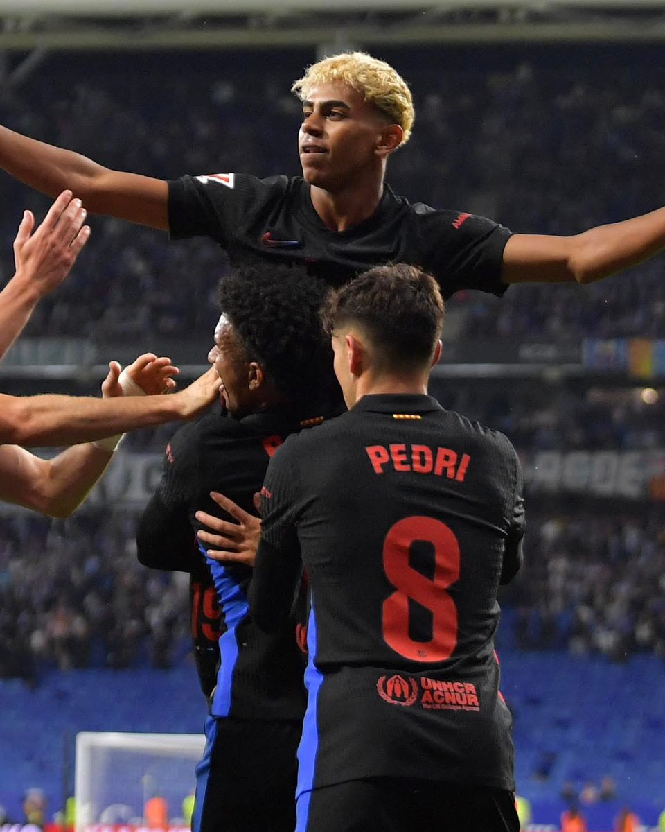 AlFlashe's tweet photo. A young man rose to the occasion tonight to put the team he has pledged everything for in a win. LaligaIsDone!
Vamosssss🏆🏆🏆
@FCBarcelona_es @FabrizioRomano @laminee_yamal__ ❤️💙 https://t.co/6CeGFewmCF