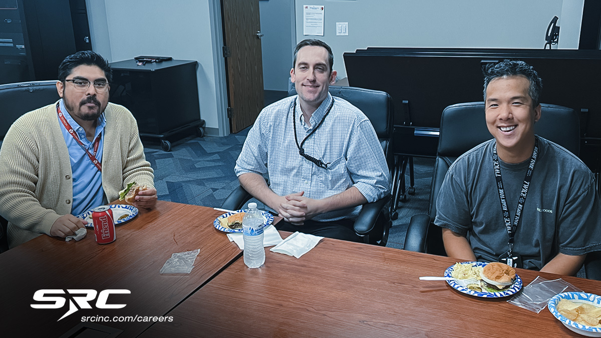 🎉 Our San Antonio office grilled up some fun in honor of Fiesta San Antonio, coming together to celebrate the city’s rich history, vibrant culture and community spirit. Viva Fiesta!