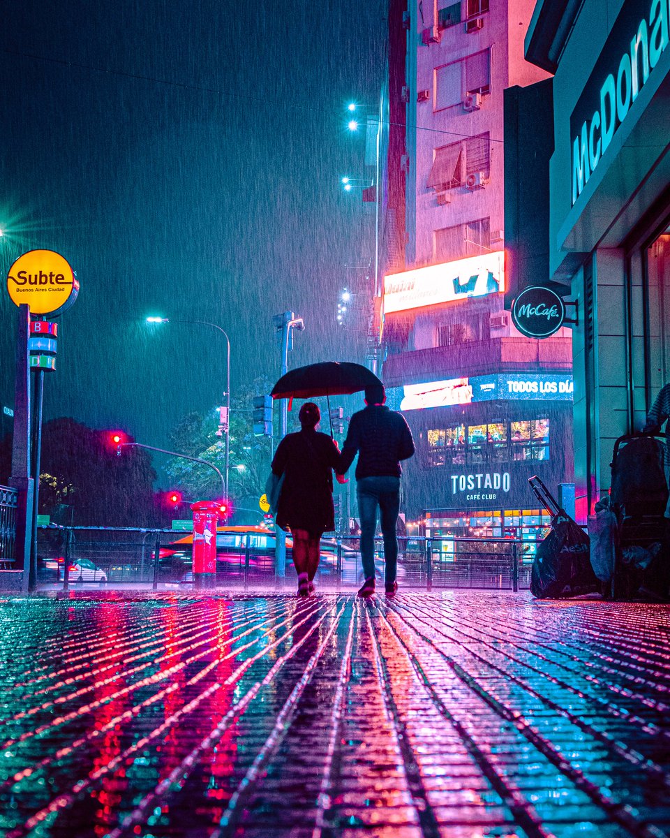 bsas_lovers's tweet image. Lluvia en Buenos Aires! Dale retuit si te gustó!🇦🇷💪