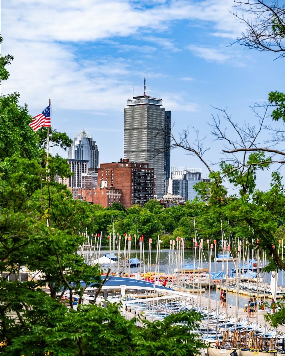 AmericaConexao's tweet image. Boston 🇺🇲 
⛵️ Sailing through the week
.
.
✔️ Credit 👉🏆📸 @opticalmd 
.
✔️Alliance @america_states @guimellousa 
.
✔️Tag your best US photo with the tag
.
.
#conexaoamerica
#bostondotcom #bostonphotographer #boston #bostonma #massachusettsphotographer #bostonspring #spring