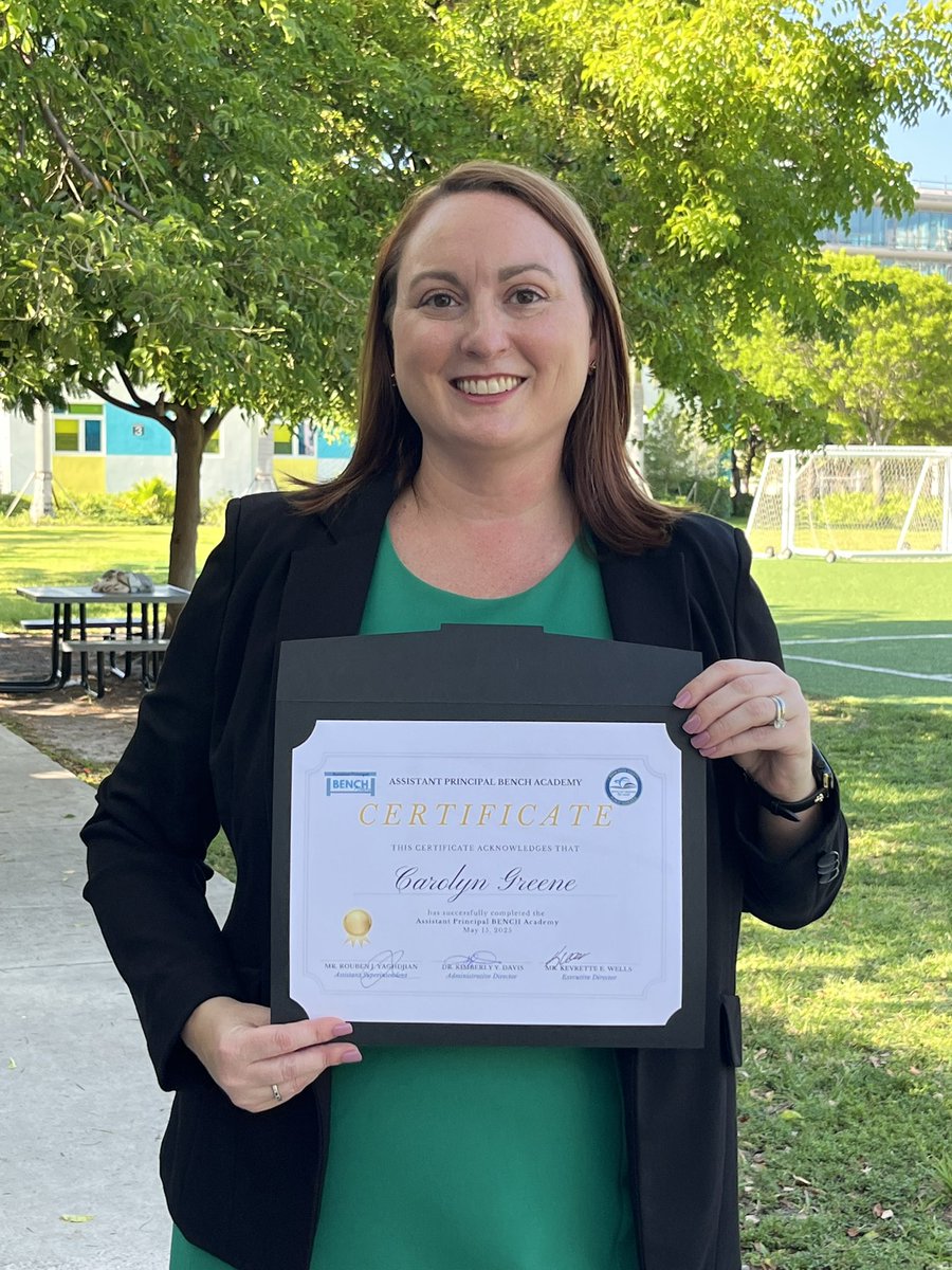 Carolyn Greene tweet media