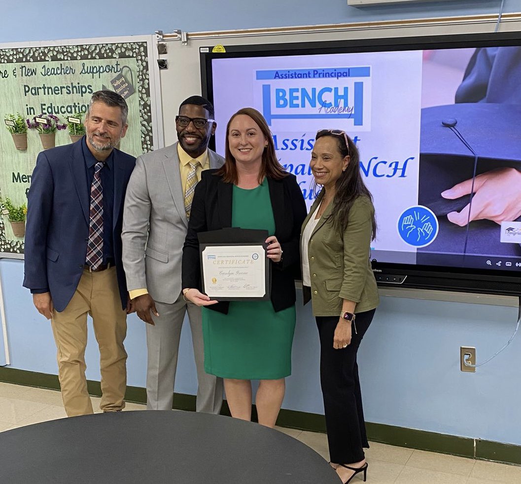 Carolyn Greene tweet media