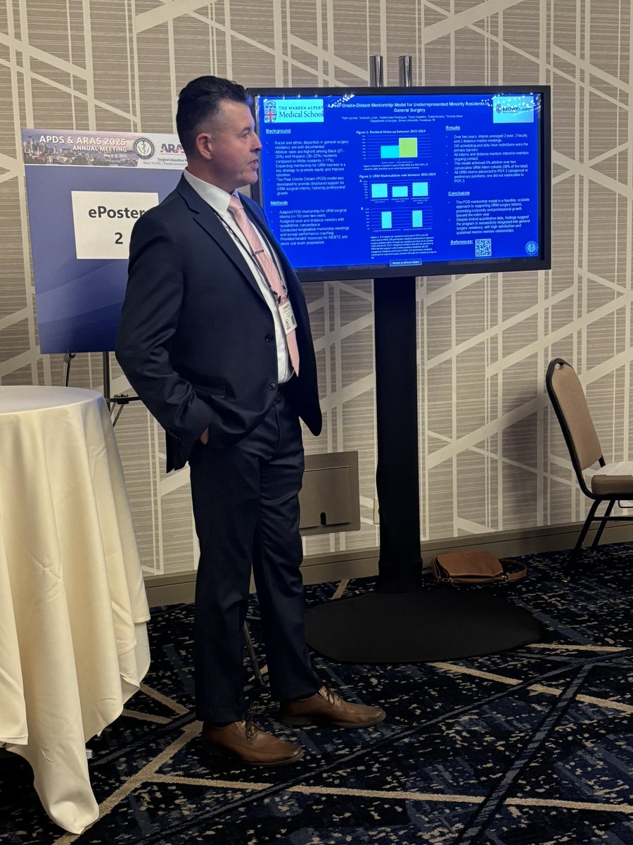 Surg Ed week ✅Dr. Lynch had a poster on our URM mentorship program &amp; Jorge, one of our MS3s, had a presentation on our vascular anastomosis lab. Can’t wait for program leadership to bring back some pearls to implement as they work to continuously improve our learning experience!