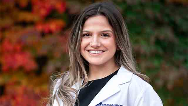 CWRU School of Medicine (@cwrusom) on Twitter photo Later today, <a href="/cwru/">Case Western Reserve</a> School of Medicine Master of Science in Anesthesia student Megan Loney will receive her diplomaāand sheās sharing valuable advice on preparation, professionalism and attitude for those following in her footsteps. tinyurl.com/bp5tfxcw Later today, <a href="/cwru/">Case Western Reserve</a> School of Medicine Master of Science in Anesthesia student Megan Loney will receive her diplomaāand sheās sharing valuable advice on preparation, professionalism and attitude for those following in her footsteps. tinyurl.com/bp5tfxcw