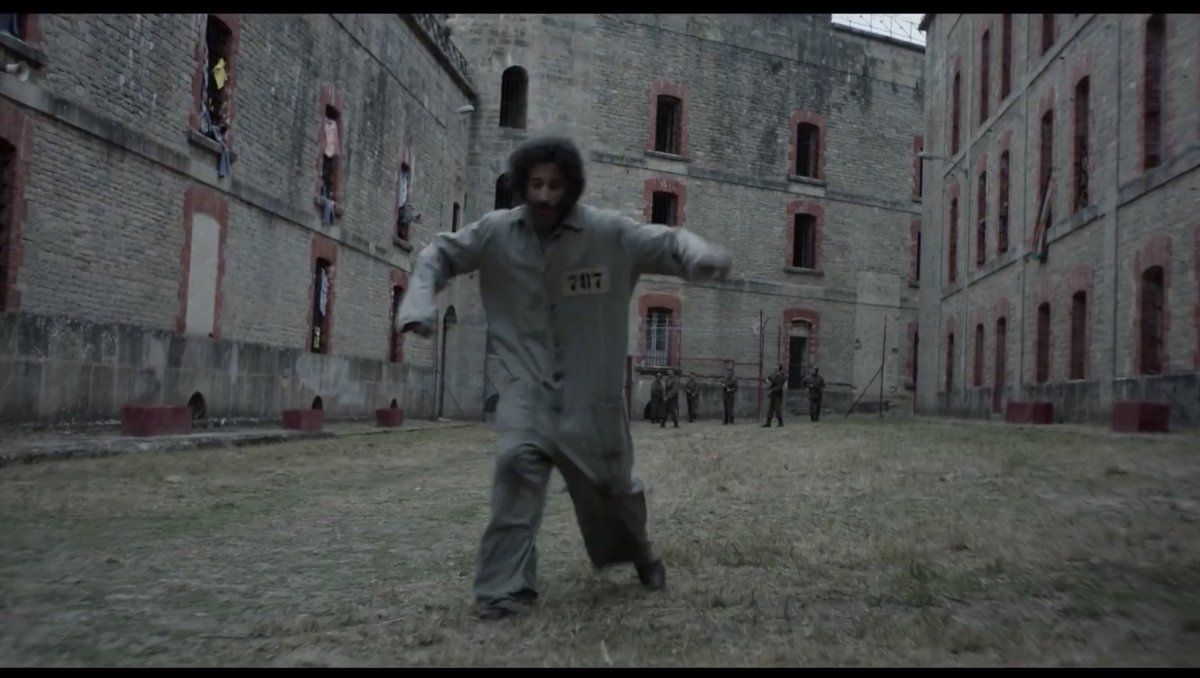 Canal 5 estrena hoy 22.00 hs. la película La Noche de 12 Años, ficción inspirada en hechos reales.

El canal está aprovechando la muerte de Mujica con buenos resultados: la emisión anoche de la película Los Sueños de Pepe quedó tercera en su franja dejando a Teledoce cuarto.