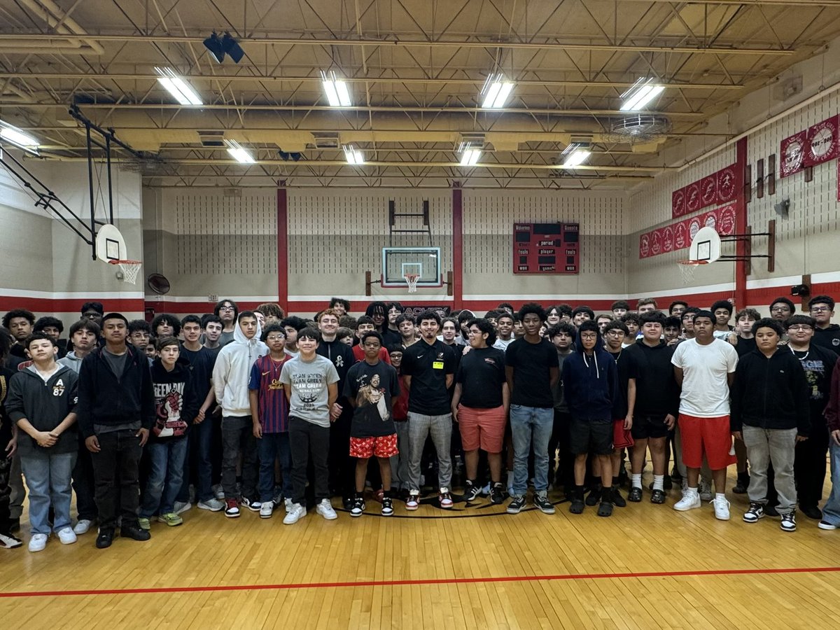 ZMS Boys Athletics (@zmsboysathleics) on Twitter photo Always great having our former Wolverines come back and share their story with our athletes. Thank you <a href="/Hayes22B/">Hayes Ramirez</a> for coming and speaking to our boys. #futurecoach <a href="/NISDZachry/">Zachry MS</a> <a href="/NISDZachryMag/">Zachry Magnet School</a> <a href="/taft_basketball/">Taft Basketball</a> Always great having our former Wolverines come back and share their story with our athletes. Thank you <a href="/Hayes22B/">Hayes Ramirez</a> for coming and speaking to our boys. #futurecoach <a href="/NISDZachry/">Zachry MS</a> <a href="/NISDZachryMag/">Zachry Magnet School</a> <a href="/taft_basketball/">Taft Basketball</a>