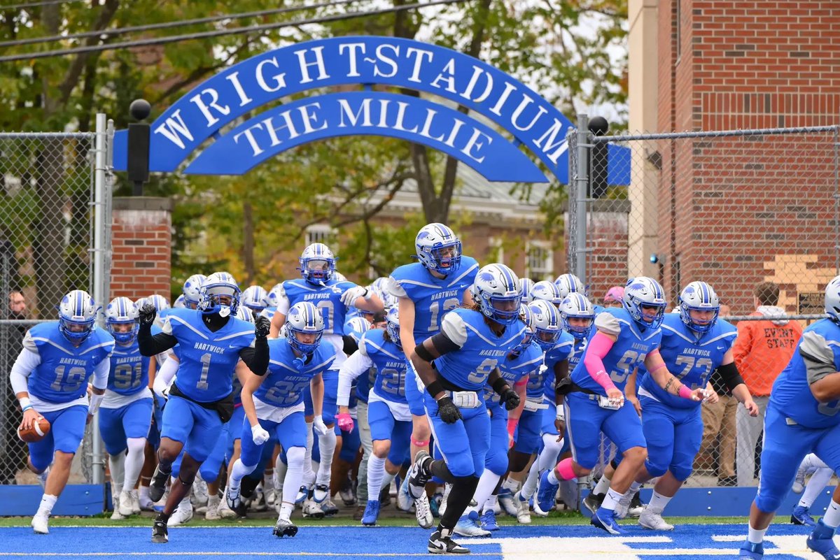 Middletown Football (@mtownfb) on Twitter photo Thank you to <a href="/HartwickFball/">Hartwick Football</a> and <a href="/coach_wrighthfb/">Coach James Wright</a> for visiting today and representing Section 9 at the collegiate level. Ⓜ️🐻 Thank you to <a href="/HartwickFball/">Hartwick Football</a> and <a href="/coach_wrighthfb/">Coach James Wright</a> for visiting today and representing Section 9 at the collegiate level. Ⓜ️🐻