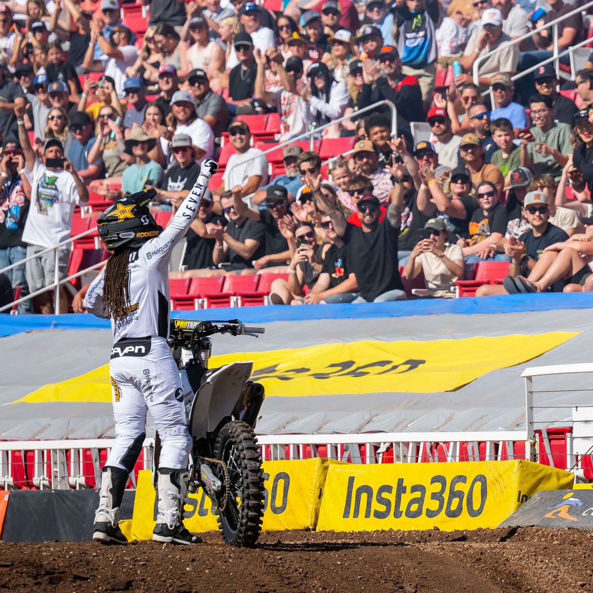 P-2 in SLC SX finale for Husqvarna Rockstar Factory Racing Rider Malcolm Stewart finishing 4th overall in the series. #supercross #factoryeffex #madefortheride