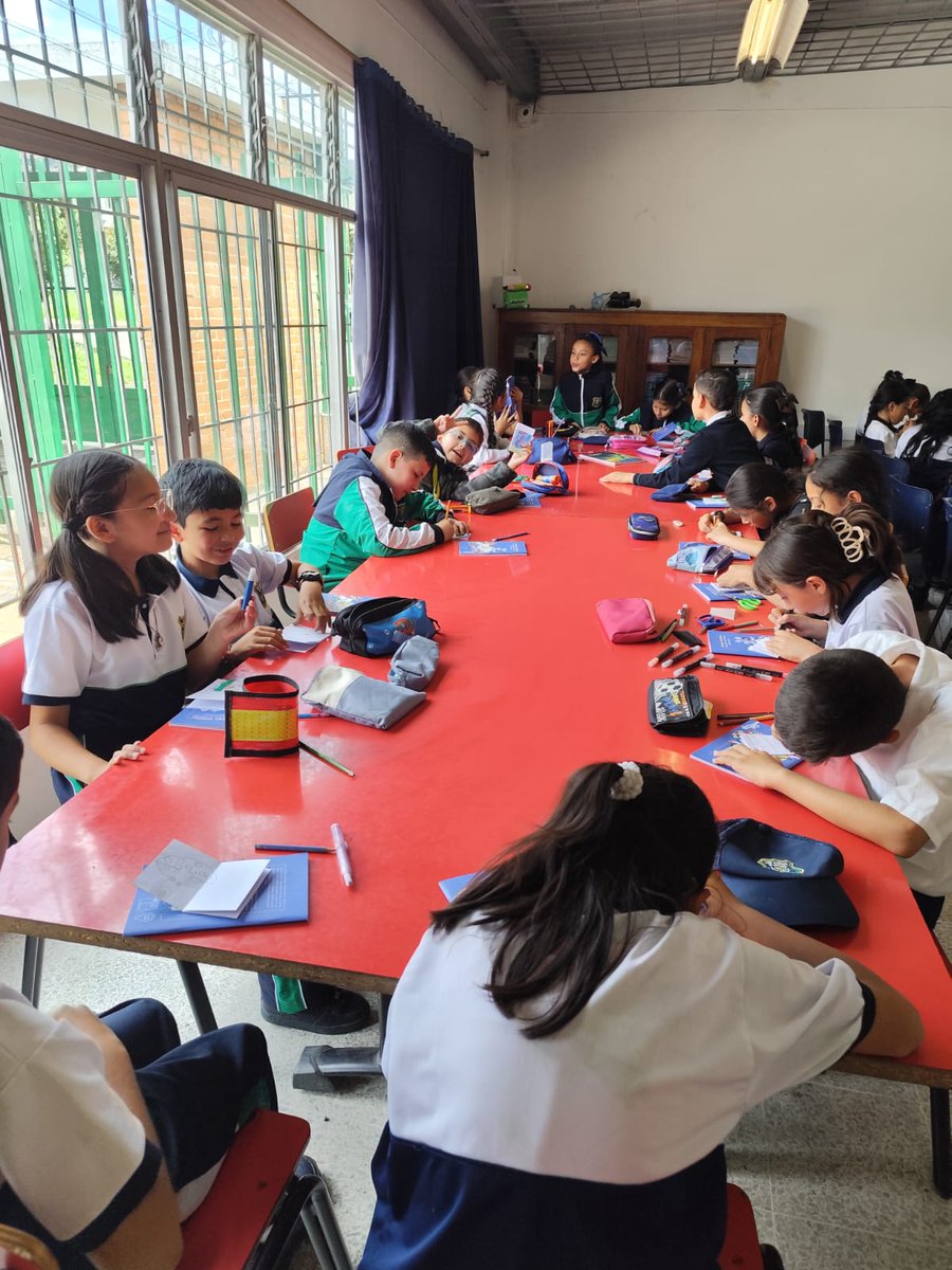 Embajada de Chile en Colombia 🇨🇱 tweet media