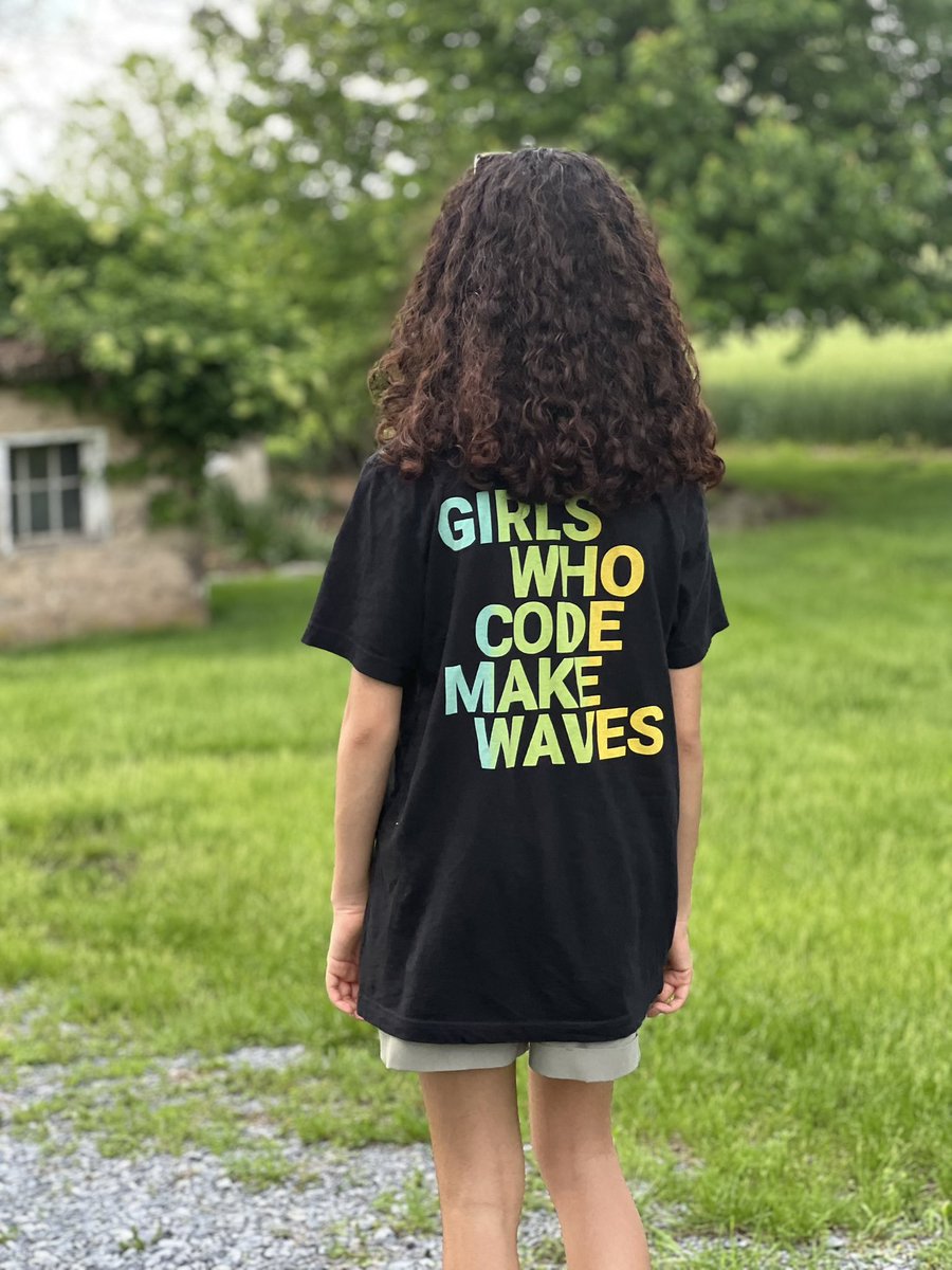 #girlswhocode are everywhere ❤️