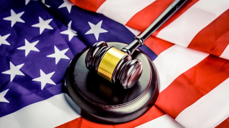 CoinMarketCap's tweet photo. 🚨 CMC News: Trump Crypto Ventures Face Scrutiny, Democrats Demand Treasury Reports.
https://t.co/rYdz8RvBKl https://t.co/8w49dx8oGY