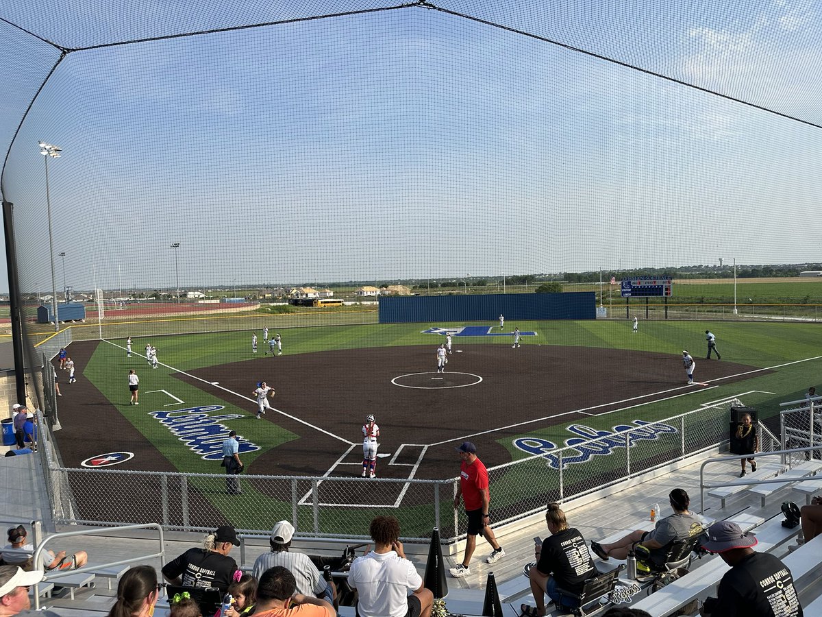 Kam Dyer (@thekamdyer) on Twitter photo Midway softball and baseball is taking on Conroe here in Kyle! We’ll have highlights from both matchups tonight at 9 on <a href="/KWKTFOX44/">KWKT FOX 44</a> Midway softball and baseball is taking on Conroe here in Kyle! We’ll have highlights from both matchups tonight at 9 on <a href="/KWKTFOX44/">KWKT FOX 44</a>