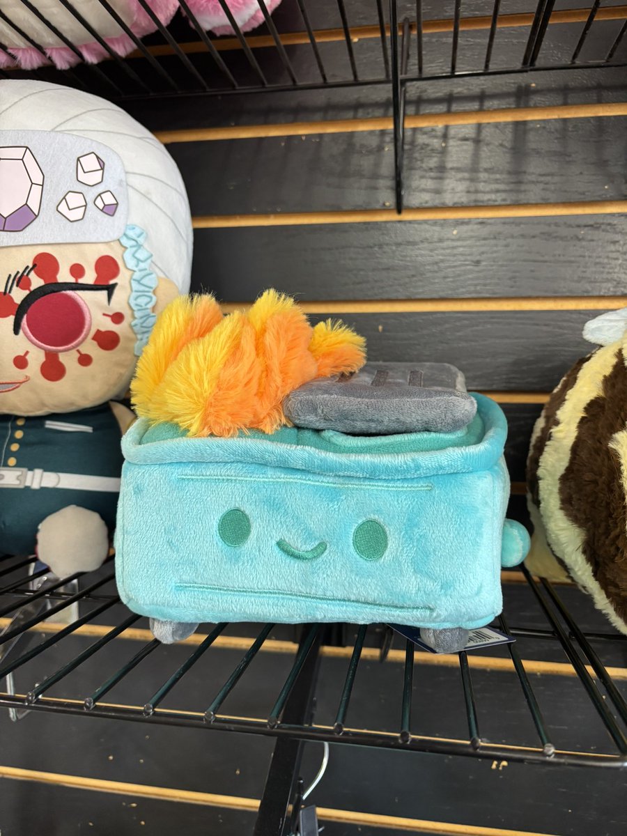 DarkestInstinct's tweet image. HEY LOOK!! I DIDNT KNOW THEY SOLD PLUSHIES OF ME!?!? Speaking of dumpster fires I’m gonna be live tonight playing schedule 1, so come join me as I continue to be a dumpster fire on the Internet!!
#ADHD #contentcreating #TwitchAffliate #funny #StreamerCommunity #gamer #streamer