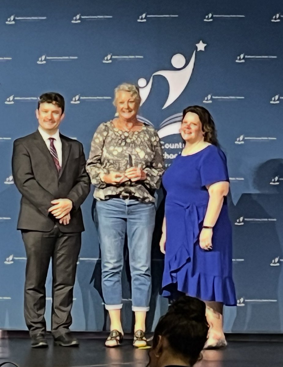 So nice to have the opportunity to celebrate with these two fabulous ladies! Congrats on your retirement Mrs. Goad and Mrs. Hill.  We will miss you both! Once a 🐊, Always a 🐊! <a href="/GESGATOR/">Garrisonville Elem.</a>