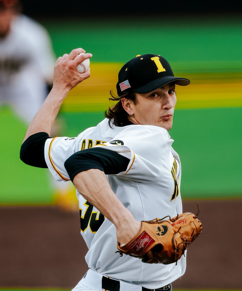 1️⃣0️⃣0️⃣Ks on the season for the lefty out of Iowa City 🔥

<a href="/CadeObermueller/">Cade Obermueller</a> is the fifth Hawkeye in program history to record at least 100 strikeouts in a single season 😤

#Hawkeyes