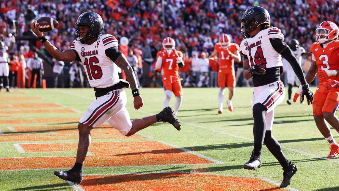 Gamecock Porkchop tweet media