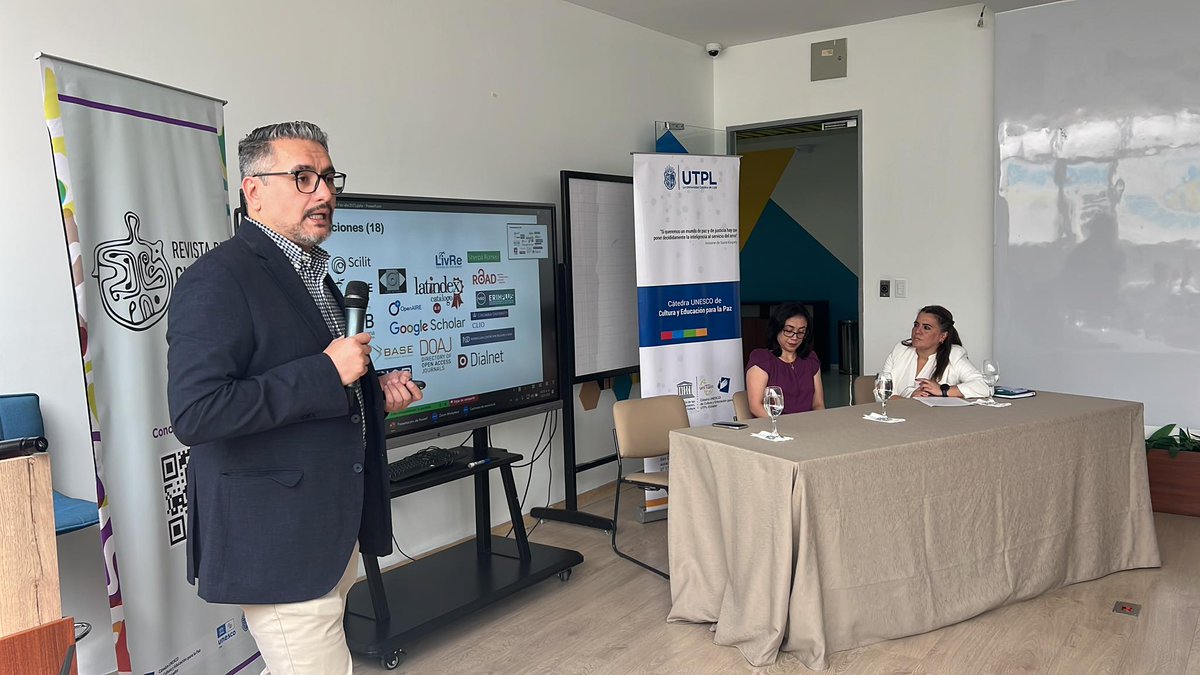 Hoy presentamos el Volumen 8 de la Revista Cultura de Paz de la @UTPL, un número especial dedicado a la vida y obra de Johan Galtung: Entre el compromiso científico y la pasión cívica. Agradecemos la presencia de nuestra Vicerrectora de Investigación, Dra. Ximena Jaramillo;