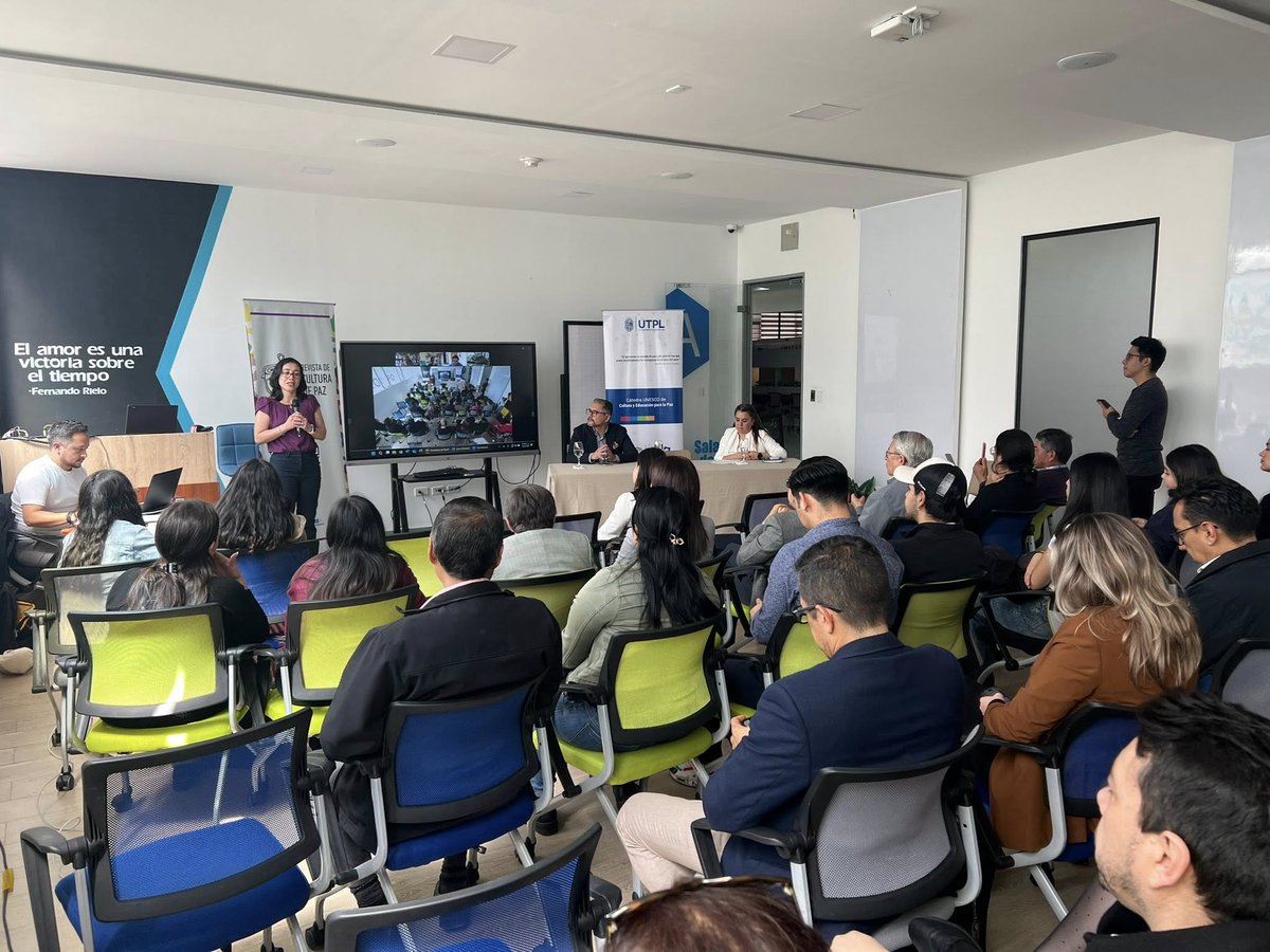 Santiago J. Pérez Samaniego tweet media