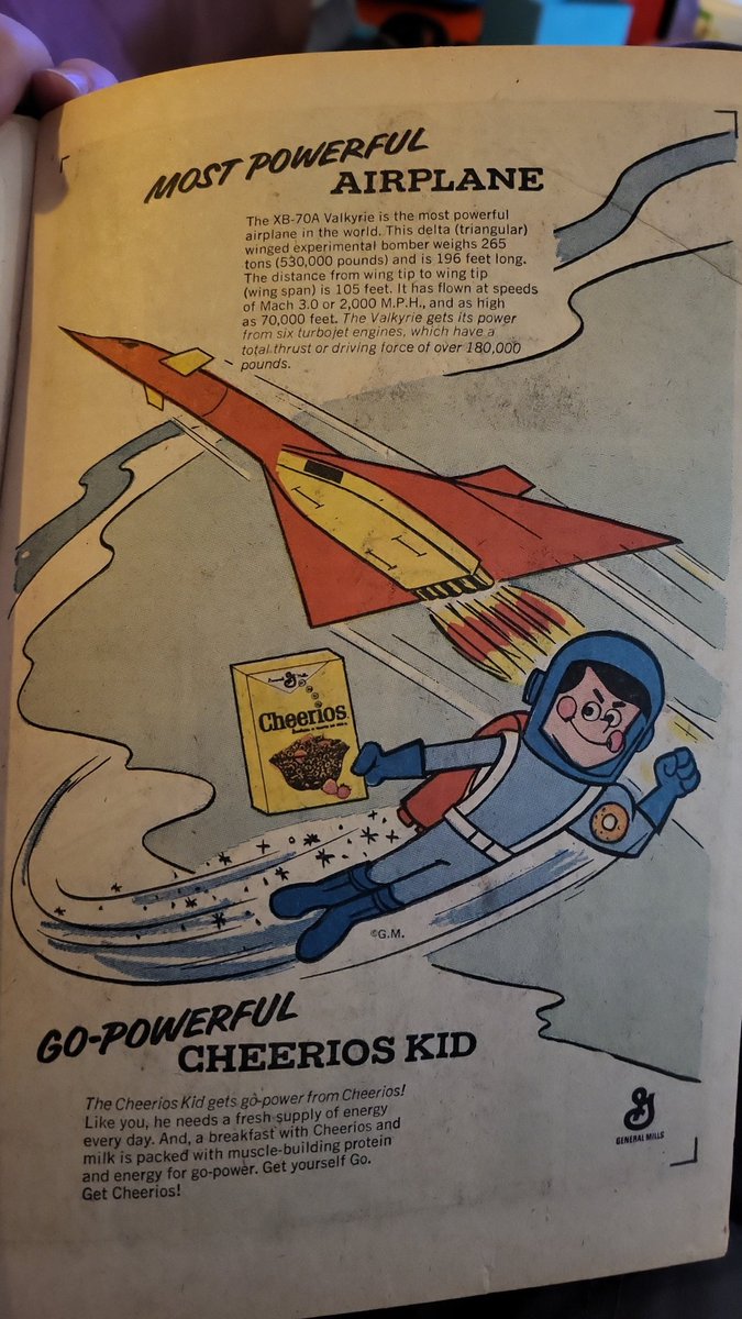 Ritterton's tweet image. #SubMariner from 1971 with a great add about entering into #ComputerPrograming.
#NickFurry #SHIELD from 1968 featuring an awesome modern #JimSteranko cover w/ a great @cheerios ad showing the #XB70A Valkyrie
@AaronMeyers not like your scores, but feel like I did ok at $20 each.