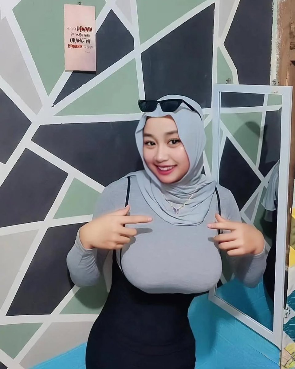 Galileaaaw's tweet photo. #chatsekscerita #chatsekssange https://t.co/HDyq3LNAiu
