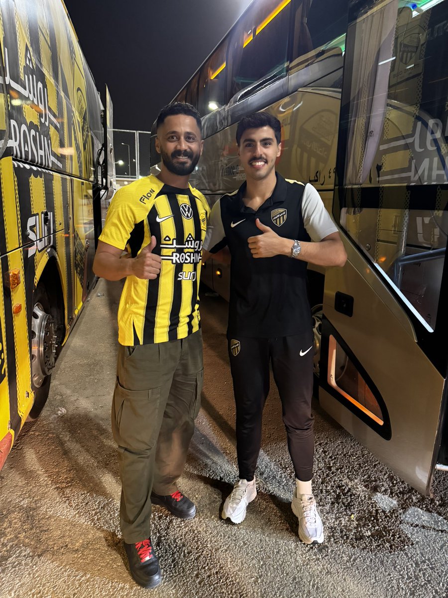AMORIMSH's tweet photo. @saqahtt مبروك يا حب يا ارجل سنتررررر 💛💛💛💛💛💛💛💛 https://t.co/A6qRj1BRQm
