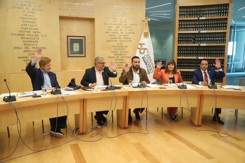 📌 La diputada Ruth Tiscareño apoyó que actual gobierno de Celaya acate recomendación 113VG/2023 de CNDH por violaciones graves de derechos humanos en de Rincón de Tamayo, y que municipios cuenten con áreas especializadas en atención a la comunidad LGTBQ+.
