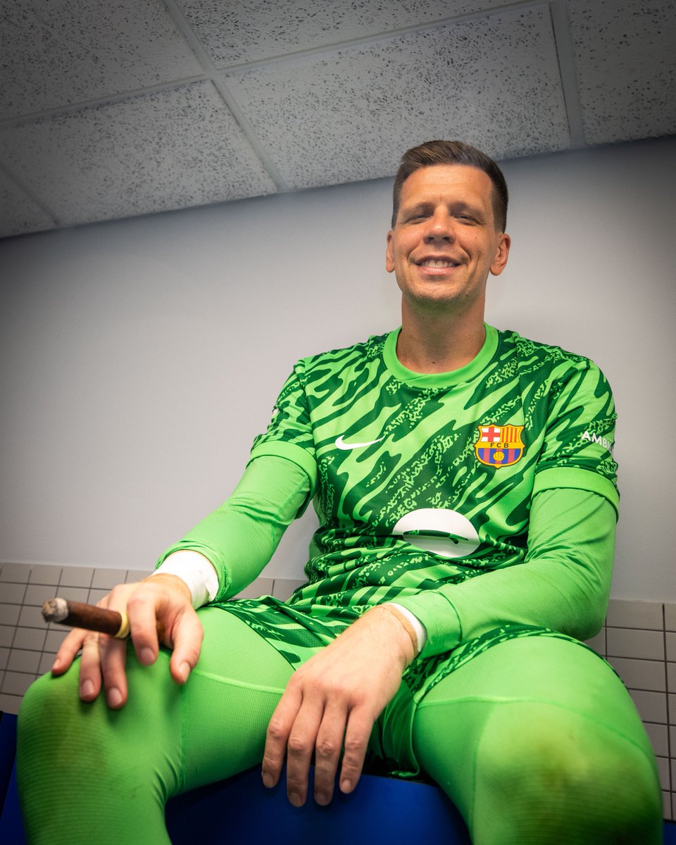 Wojciech Szczęsny enjoying his retirement.