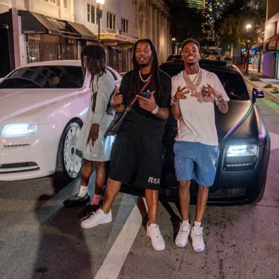macblack40's tweet photo. #NewProfilePic https://t.co/kIv9HlPF1D