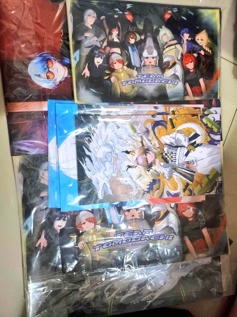 my book and my artprint for comifuro 🌹🌹 

#明日方舟 #アークナイツ #Arknights #CFXX #COMIFURO20 #comifuro #exhibition