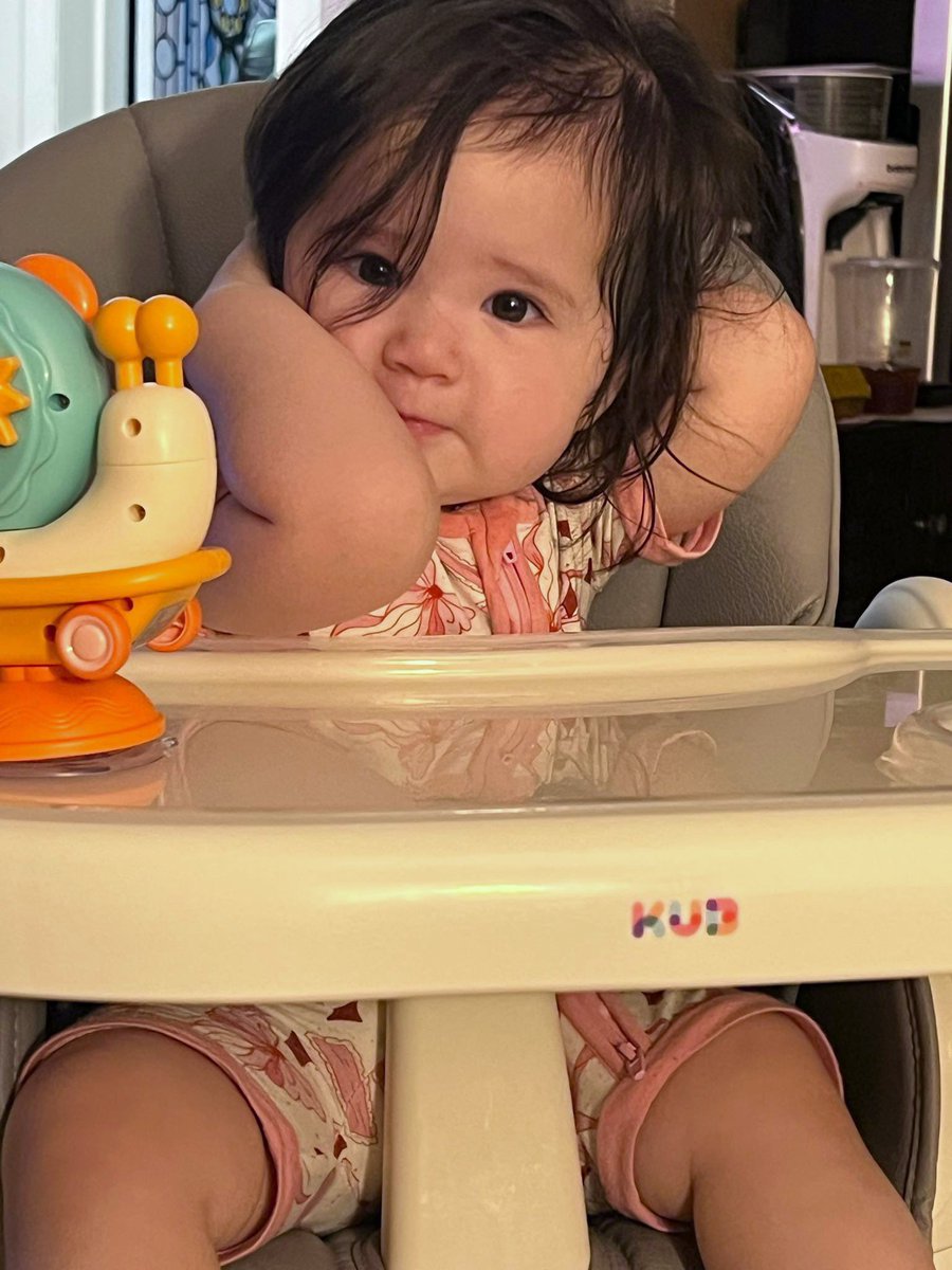 Sorry everyone but my daughter is the cutest ❤️