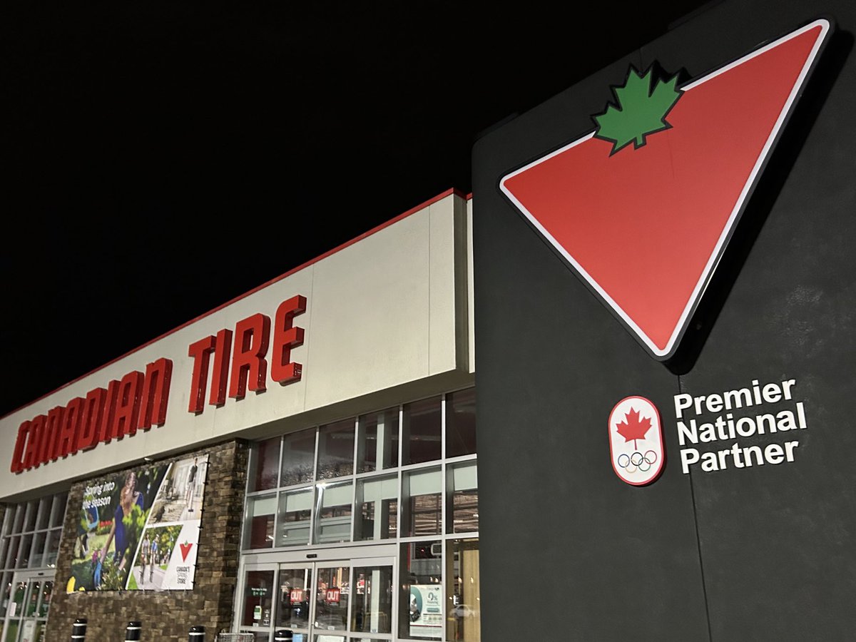 WayneMantykaCTV's tweet image. Canadian Tire has purchased the Hudson’s Bay name and the rights to sells various Bay brands at its 1700 stores in Canada. Canadian Tire calls the $30 million purchase strategic and patriotic. It is subject to court approval.
