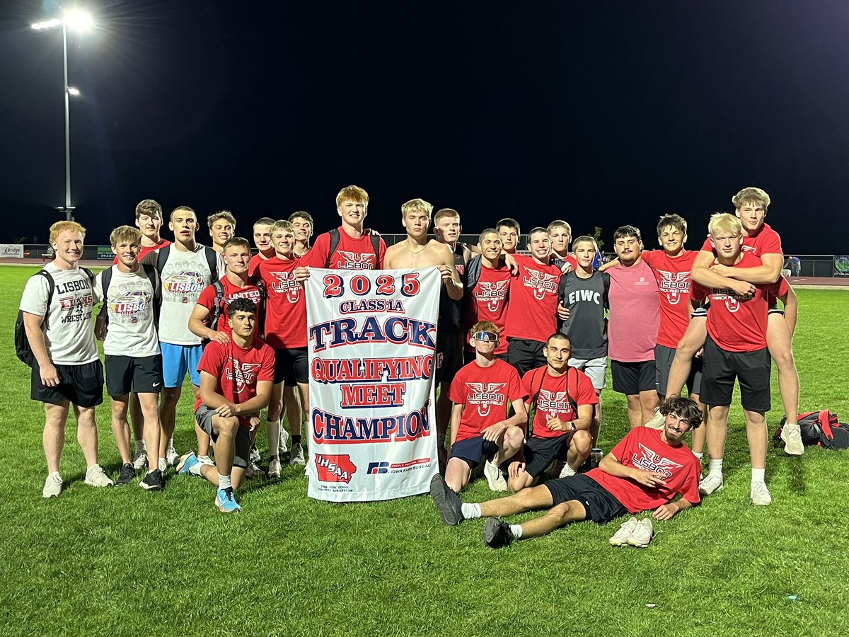 Congratulations to both the Lisbon Girls and Lisbon Boys for each winning the Class 1A District Meet held at Lisbon tonight! It was a great night with several PR’s and great performances!
