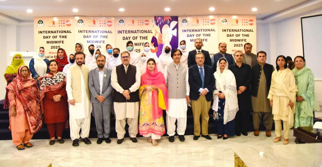 UNFPA Pakistan (@unfpapakistan) on Twitter photo Continuing to celebrate our #midwives
UNFPA Pakistan & <a href="/MnchOf/">MNCH Program Department of Health Balochistan</a> DGHS Balochistan celebrated #IDM2025 in Quetta, where the role of midwives & BS Midwifery in Balochistan was also discussed during a panel discussion.
<a href="/HealthDeptBlo/">Health Department Balochistan</a> <a href="/PWD_Balochistan/">Population Welfare Department Balochistan</a> <a href="/HSAislamabad/">Health Services Academy</a> Continuing to celebrate our #midwives
UNFPA Pakistan & <a href="/MnchOf/">MNCH Program Department of Health Balochistan</a> DGHS Balochistan celebrated #IDM2025 in Quetta, where the role of midwives & BS Midwifery in Balochistan was also discussed during a panel discussion.
<a href="/HealthDeptBlo/">Health Department Balochistan</a> <a href="/PWD_Balochistan/">Population Welfare Department Balochistan</a> <a href="/HSAislamabad/">Health Services Academy</a>