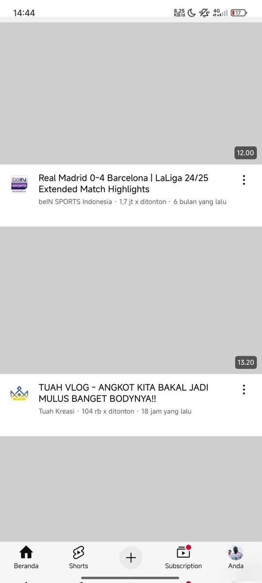 __MuZak__'s tweet photo. @triindonesia Mohon maaf ini sinyal ilang kenapa min ?  Udah di otak atik diubah ke 4g 5g sama aja , nonton youtube aja ya Allah lamanya nauzubillah lelet banget https://t.co/yssdDoFKHU