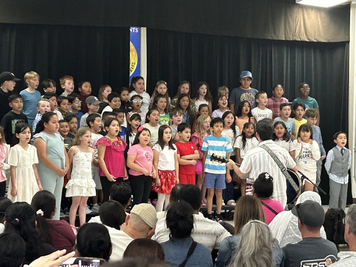 Miwok_Valley's tweet photo. Miwok concert- 2nd/3rd grade! https://t.co/TW29pTYiiM
