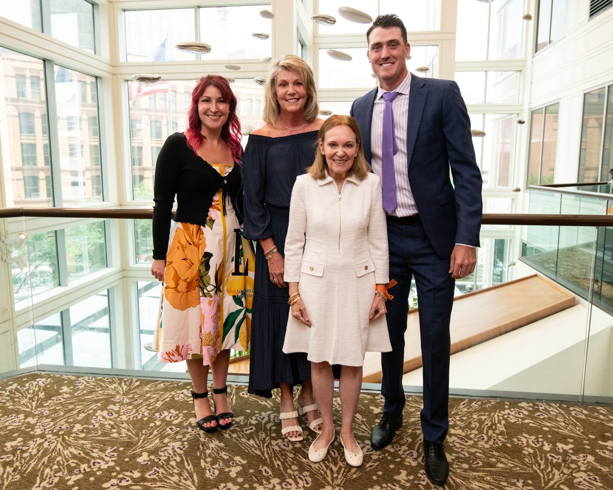 MarioLemieuxFdn's tweet image. Grazie to all who joined us for the Austin’s Playrooms Lunch &amp;amp; Fundraiser today! With an Amalfi Coast-inspired afternoon full of generosity &amp;amp; heart, you helped make this event bellissimo in every way. Together, we’re building comfort, connection &amp;amp; care where it’s needed most. 💛