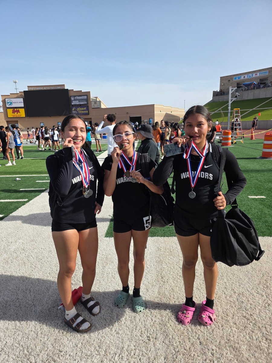 SSanchez_MS's tweet photo. #Warrios❤️🖤 feeling  proud at today’s track meet.   15 medals thus far and 3 events to go! https://t.co/wy2u1DqMbQ