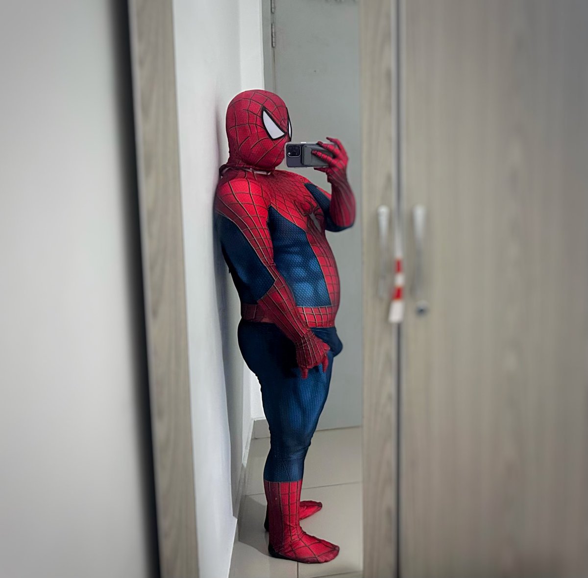 Baoo97's tweet photo. Can you shoot further than me? 🕸️😈 https://t.co/2EqV5Yn8ZF