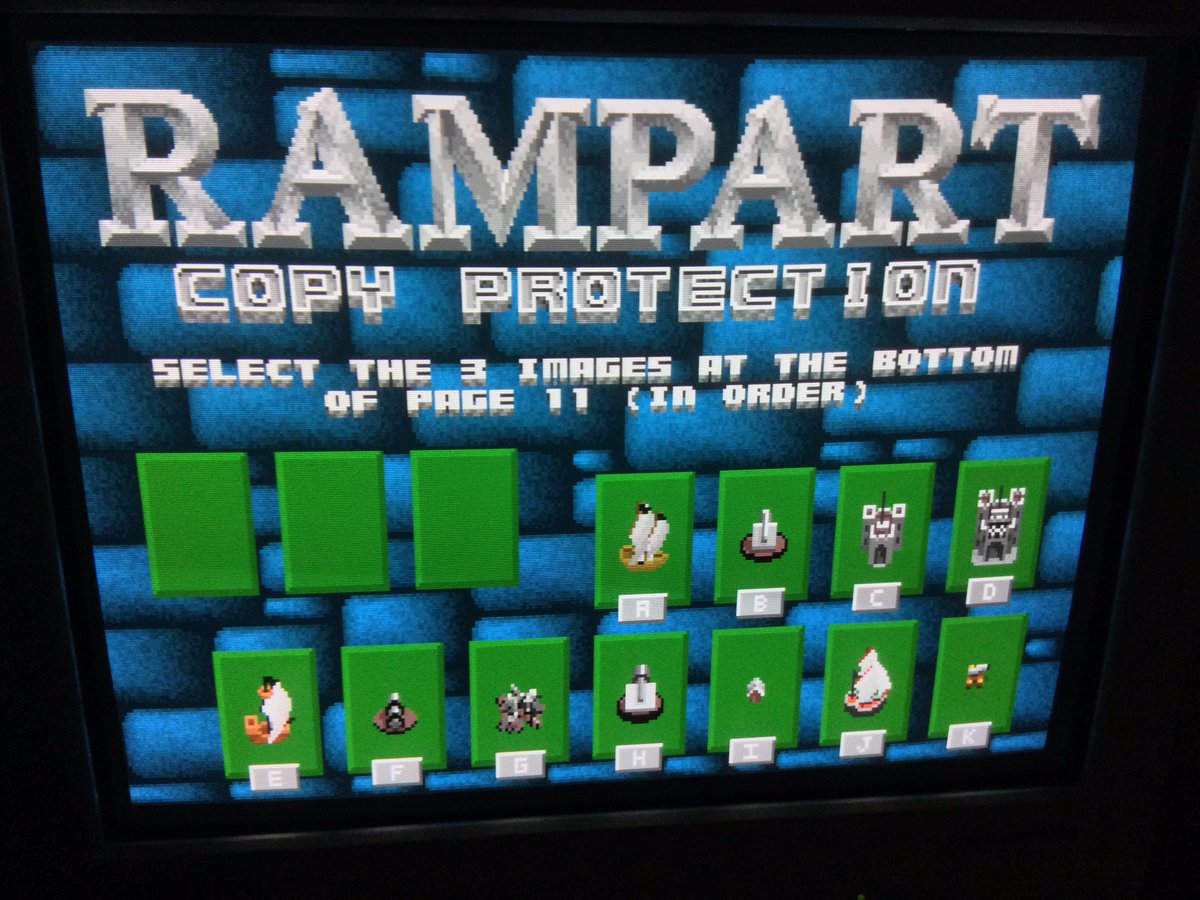 gordoslair's tweet image. You know what a trackball is good for? Playing old arcade ports of games that used a ball. Like Rampart. 386 bliss. #MSDOS #VGA #Adlib