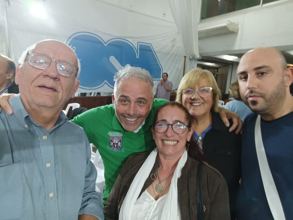 vfernandezlemos's tweet photo. Acompañando al @liclerete @RubenDarioMar13 @VeroPer55361436 @PabloFe87132384 @400Canelones https://t.co/lCMrzKuGAM